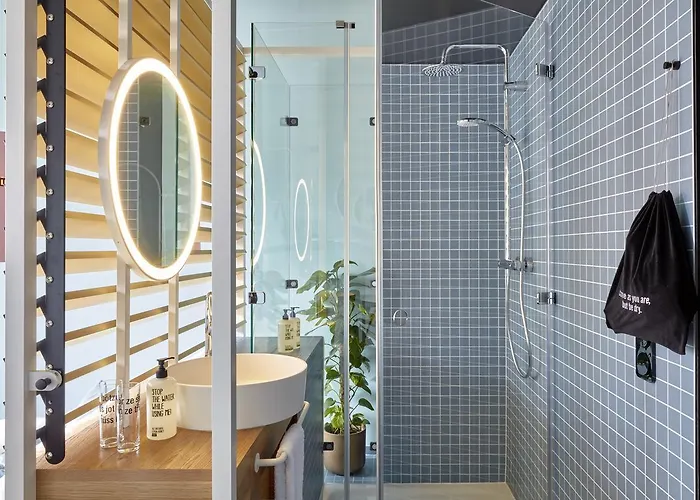 25hours The Circle 4* Köln