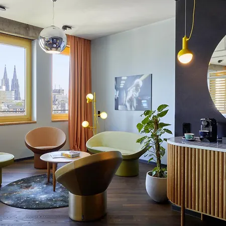 25hours The Circle Hotel