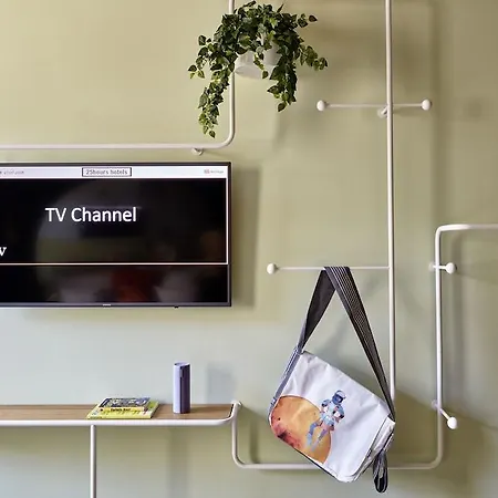 Hotel 25hours The Circle Keulen