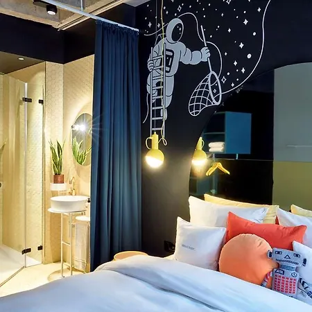 25hours The Circle 4* Köln