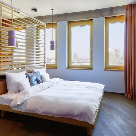 25hours The Circle 4* Cologne