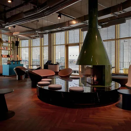 25hours The Circle 4* Colónia