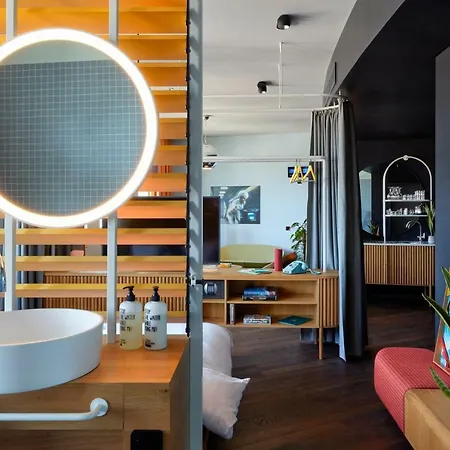 25hours The Circle 4* Kolín nad Rýnem