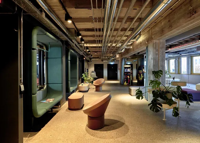 Hotell 25hours The Circle Köln