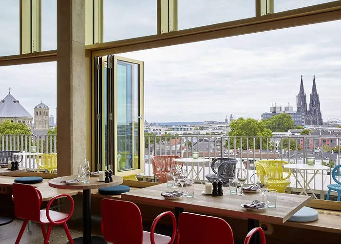 塞克尔25小时酒店