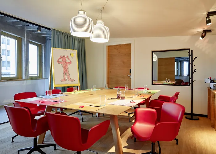 Hotell 25hours The Circle